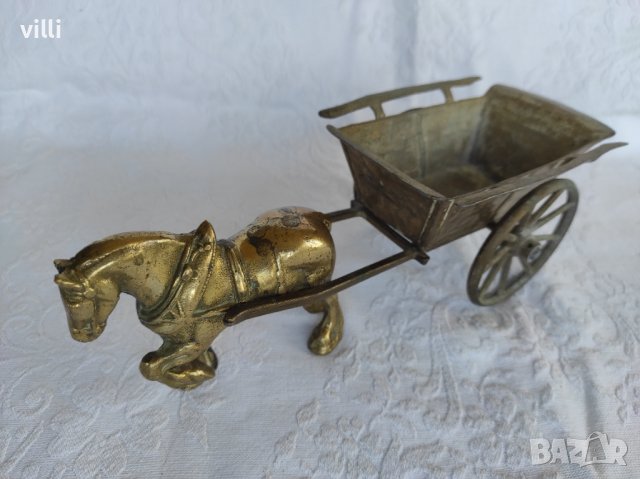 Пластика на кон с двуколка, снимка 4 - Статуетки - 38307478