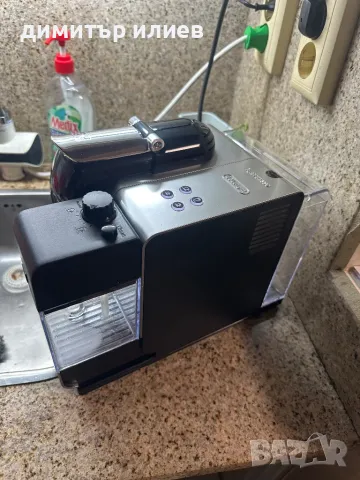 Кафемашина Delonghi Nespresso , снимка 4 - Кафемашини - 50195444