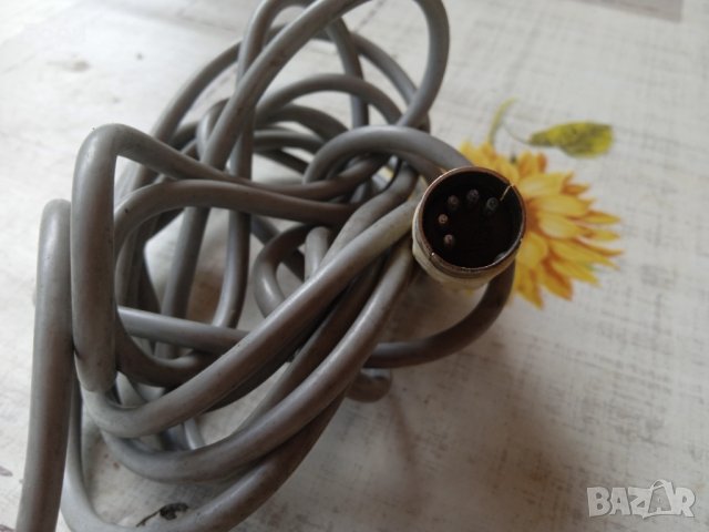 Дистанционно за диапроектори, снимка 4 - Плейъри, домашно кино, прожектори - 40781938