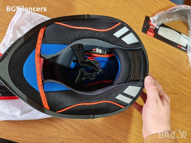 Каска MT REVENGE 2 размер S , снимка 8 - Други спортове - 54230342