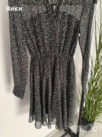 Нова рокля с етикет, снимка 5 - Рокли - 42716864