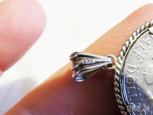 Медальон - сребърен американски долар, HALF DOLLAR - 1964 г. сребро  лика на Кенеди и сребърен обков, снимка 8 - Колиета, медальони, синджири - 29630344