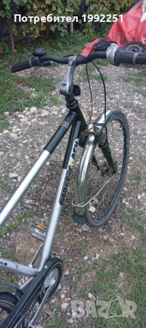 Велосипед номер 30. Street Coach. Алуминиева рамка. 50см от седалката до центъра на средното. 28 цол, снимка 2 - Велосипеди - 37837181