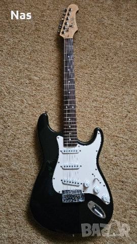 Продавам електрическа китара , снимка 1