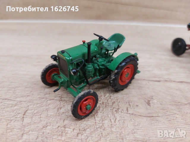 Schuco трактори 1:43, снимка 5 - Колекции - 54061378