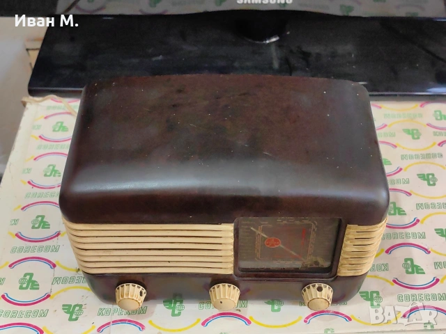 старо лампово радио Tesla 50те години , снимка 3 - Антикварни и старинни предмети - 54340073