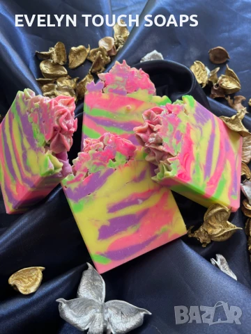 Ябълкова градина –Натурален сапун ръчно изработен арт сапун, снимка 7 - Козметика за тяло - 51104823