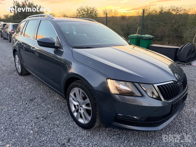 Skoda Octavia комби 1.5 TSI 150 кс., автоматик, 2020 г., евро 6, 2 ключа, теглич, снимка 3 - Автомобили и джипове - 56242165