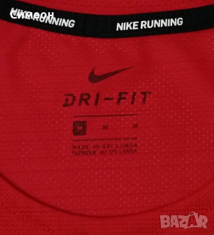 Nike DRI-FIT оригинална тениска M Найк спортна фланелка фитнес, снимка 3 - Спортни дрехи, екипи - 40060553