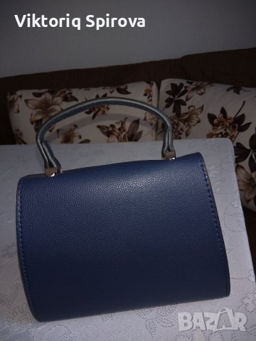 Нова дамска чанта , снимка 3 - Чанти - 38750516