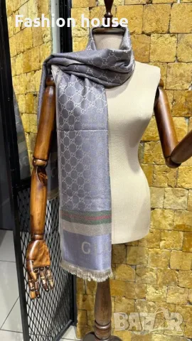Gucci кашмирен шал , снимка 3 - Шалове - 47374108