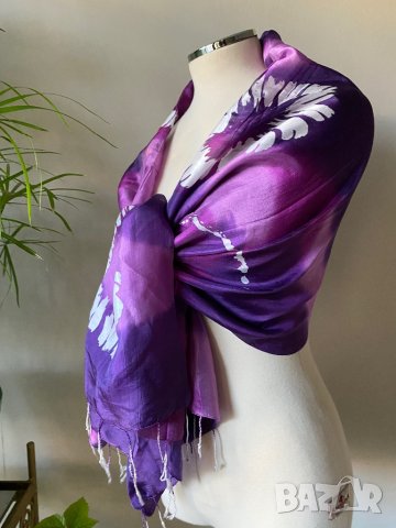 Лилав шал на бели цветя, снимка 9 - Шалове - 40794713