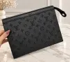 Наличен клъч Louis Vuitton, снимка 3