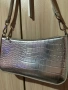 Сребриста чанта, снимка 3