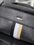 Hugo Boss чанта тип банан , снимка 2