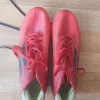 Футболни обувки Adidas , снимка 1 - Футбол - 42926525
