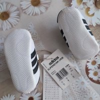 НОВИ Оригинални бебешки маратонки Adidas, снимка 5 - Детски маратонки - 37856085