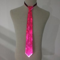 Вратовръзка LED USB светеща - червен цвят, снимка 6 - Други - 30204213