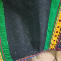 Вълнен тракийски сукман с опашки носия, снимка 3 - Антикварни и старинни предмети - 39615310