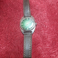 Стар механичен часовник, снимка 11 - Антикварни и старинни предмети - 36402219