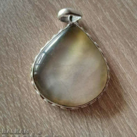 Голяма сребърна висулка с ахат, снимка 1 - Колиета, медальони, синджири - 44673625