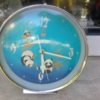 Китайски часовник будилник 2 с въртяща главата си панда, снимка 1 - Други ценни предмети - 37249388