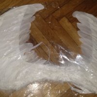 Ангелски крила ,бели, естествени пера.два еазмера 55\43 и 44\33см. , снимка 3 - Други - 41539989
