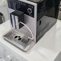 Кафеавтомат Melitta E970-101 Caffeo Cl, снимка 1 - Кафемашини - 44748063