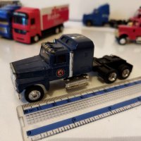Малки камиончета , снимка 10 - Колекции - 42819572