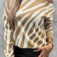 Дамски пуловер в бежов цвят със зебра принт и голо рамо, снимка 4 - Блузи с дълъг ръкав и пуловери - 42781498