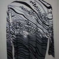 меки блузки в четири десен-големи размери , снимка 16 - Блузи с дълъг ръкав и пуловери - 38734712