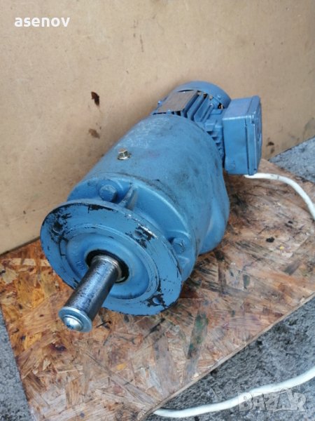 Редуктор 12 оборота , снимка 1