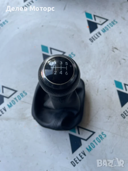 Топка скоростен лост от Toyota Corolla 1.6 VVTii ZRE210, 132 кс., двигател 1ZR-FAE, 1ZR-FE, снимка 1