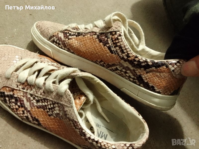 Оригинални сникерси на MNG, снимка 1