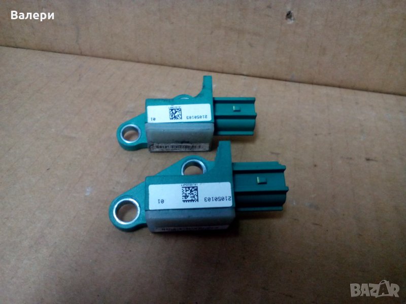 Датчик аербаг сензор 3C0 909 606 за AUDI VW SEAJT SKODA, снимка 1