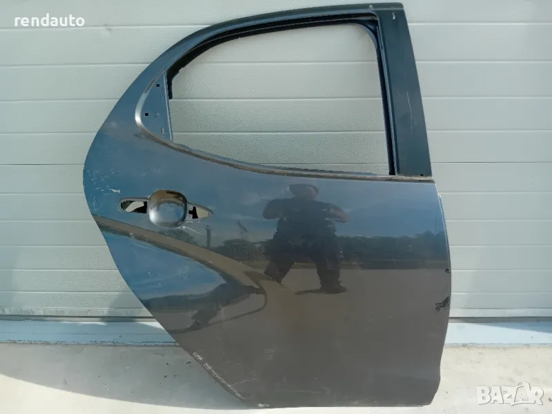 Задна дясна врата Toyota Yaris p21 2020-2024, снимка 1