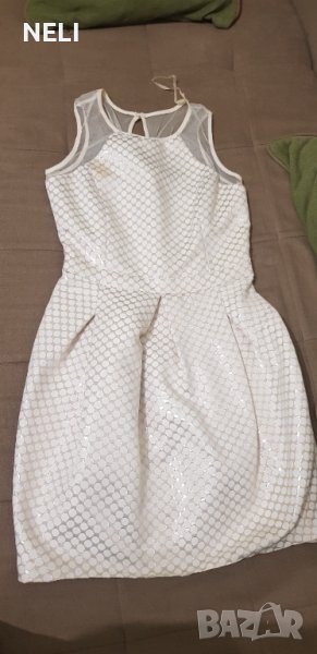 Бяла рокля за повод, снимка 1