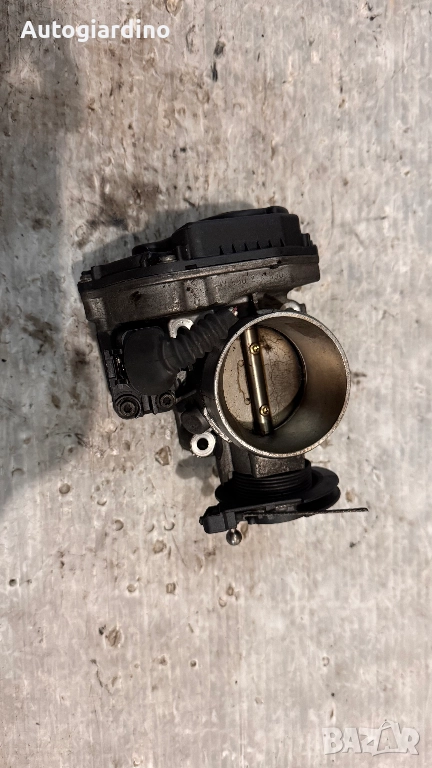 Дроселова Клапа за Audi A4 - 058133063, снимка 1