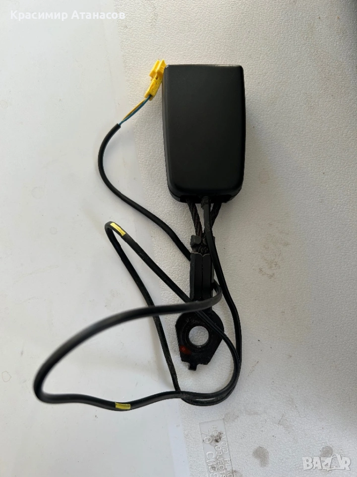 A2048602369. Датчик колан закопчалка преден ляв за Мерцедес Ц-класа W204. 2007-2014г., снимка 1