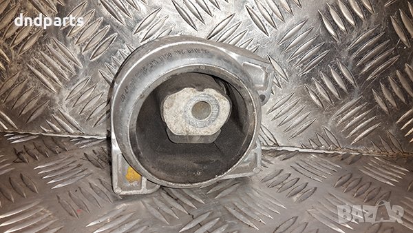 Тампон двигател за Mercedes A150i |W169|, 2007г. /ляв/, снимка 1