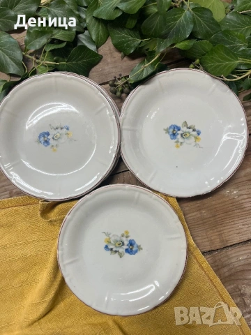 Видински десертни чинийки с едни от най-харесваните цветенца за декорация. 6 бр десертни чинийки-17 