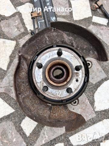 Шенкел главина задна лява за Шевролет каптива 2.0 CDTI. 4X4. 150кс. 2008г, снимка 2 - Части - 51896240