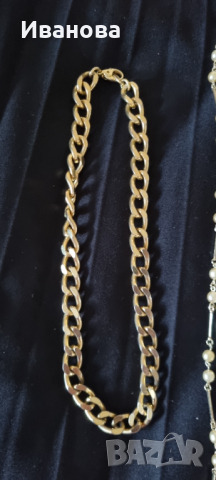 Дамски колиета , снимка 9 - Колиета, медальони, синджири - 44809053