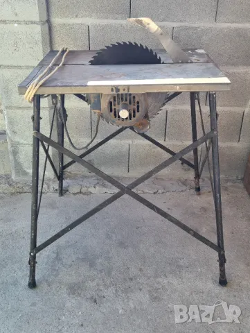 Циркуляр немски 220 волта 