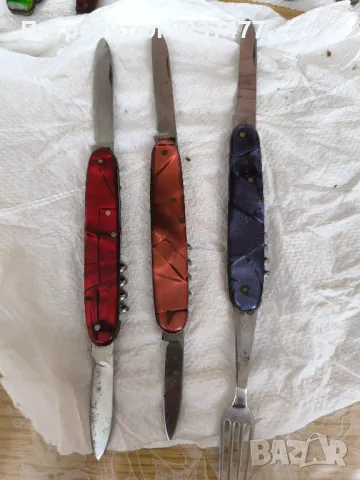 лот 3 соц сгъваеми ножчета , снимка 1