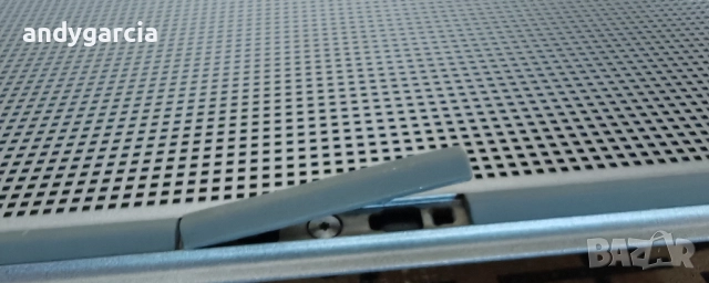 zbook studio 16 G9 G10 G11 , гумена капачка на долния корпус / капак , винта по средата, снимка 2 - Други - 51733848