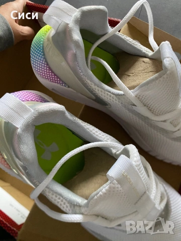 UNDER ARMOUR Women's UA HOVR™ STRT PRL IRID Дамски маратонки, снимка 8 - Маратонки - 33072709