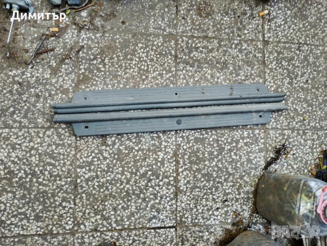 Интериорни Пластмаси Прагове Вътрешни Предни За Сузуки Суйфт Седан 2000г / Suzuki Swift Sedan 2000y