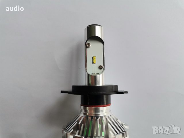 LED крушка Amio H4, снимка 2 - Аксесоари и консумативи - 30361318