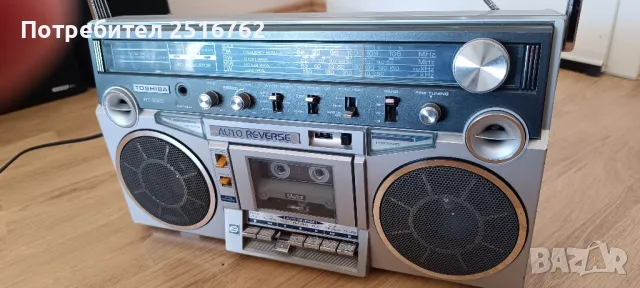 TOSHIBA RT-200S, снимка 4 - Радиокасетофони, транзистори - 49530878